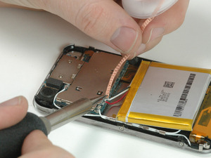 Замена батареи на iPhone 2G